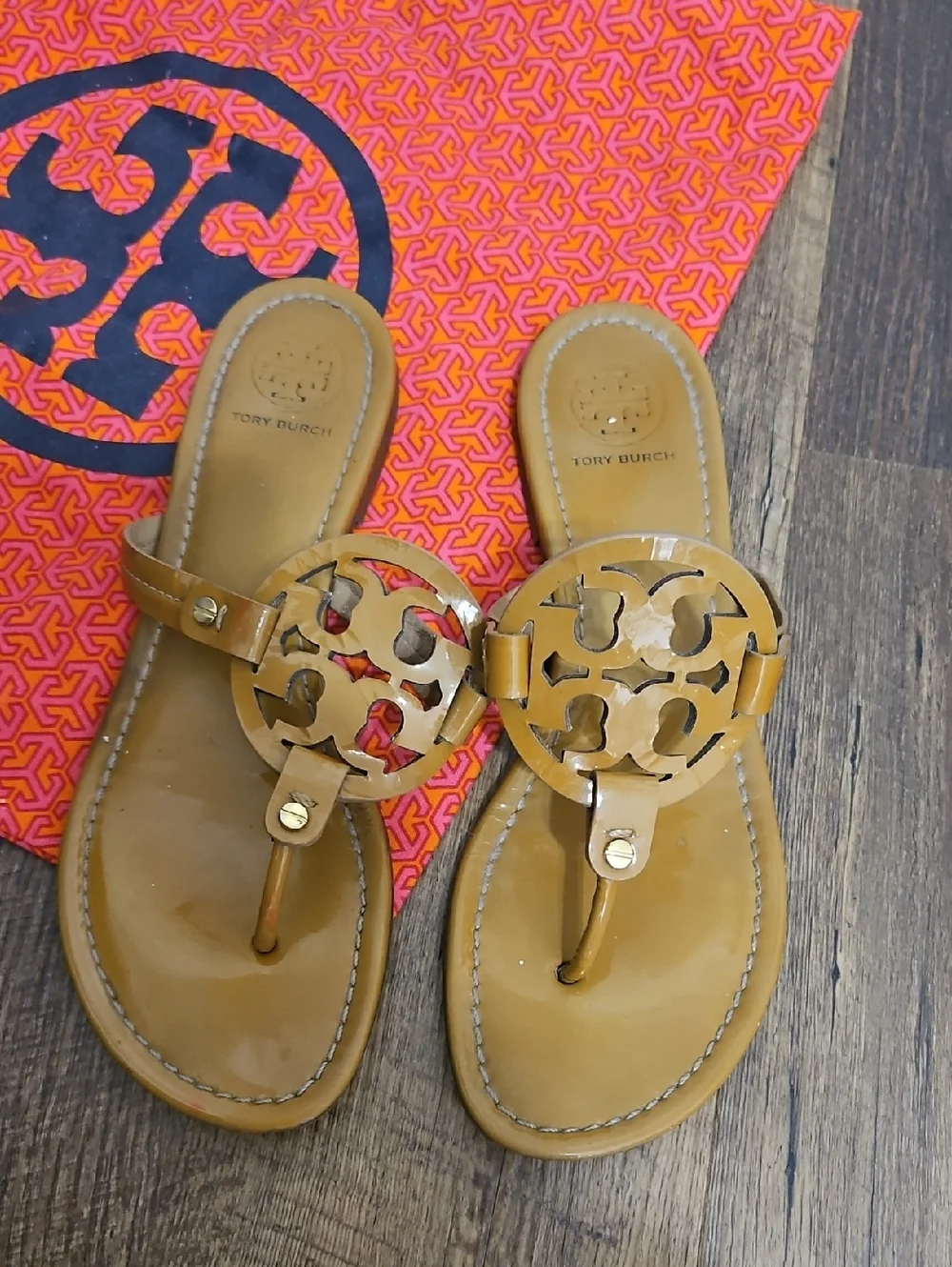 Tory Burch great shape
